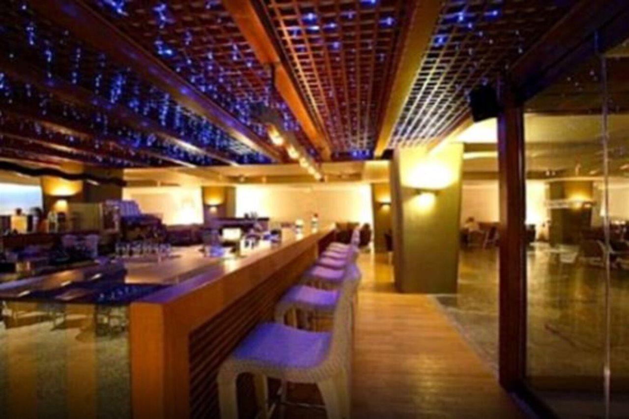 ซิเทีย บีช ซิตี้ รีสอร์ต แอนด์ สปา Hotel ซิเตีย ภายนอก รูปภาพ The bar at the 101 bar